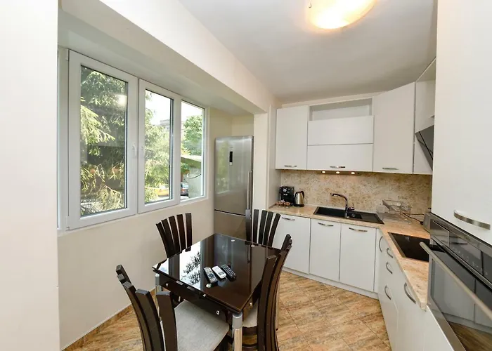 Апартамент Chaika 2 Варна